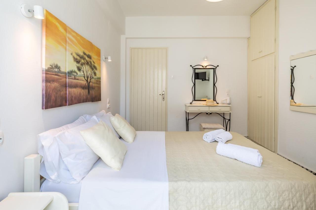 Marialena Rooms Скопелос Экстерьер фото